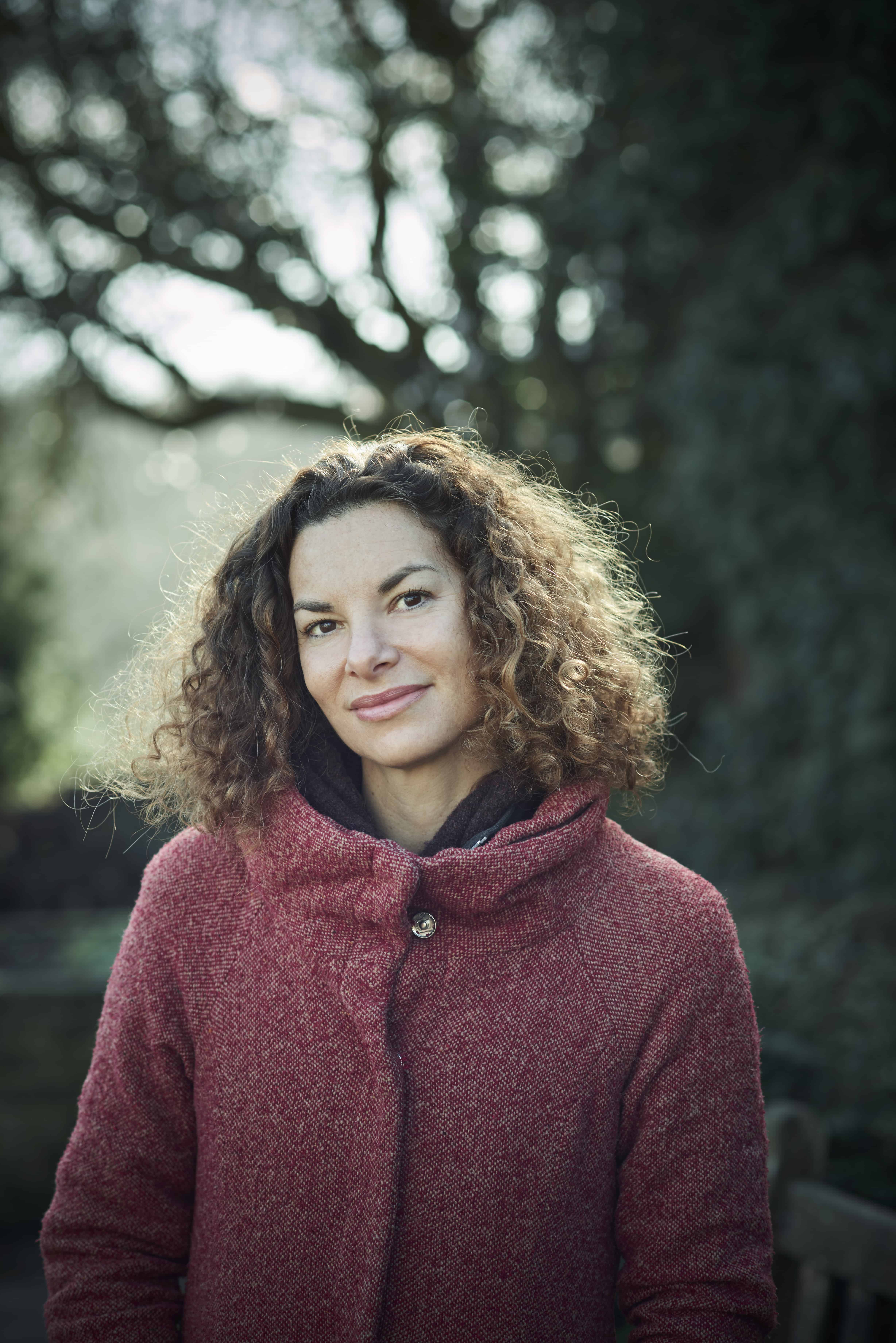 Headshot of Gaia Vince