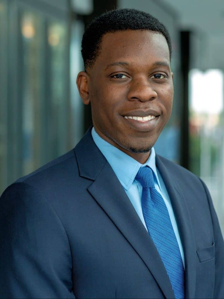 Headshot of Toluse Olorunnipa